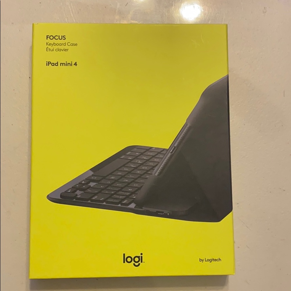 Logi iPad mini 4 keyboard case
